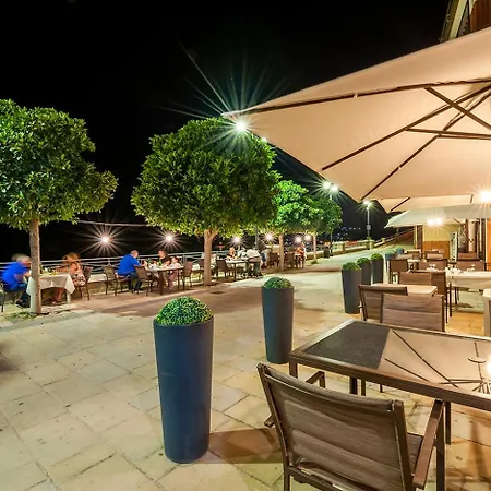 Hotel La Rampa 3*